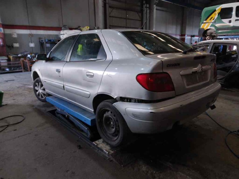 citroën xsara berlina del año 2000