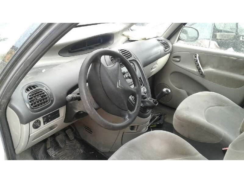 citroën xsara picasso del año 2004