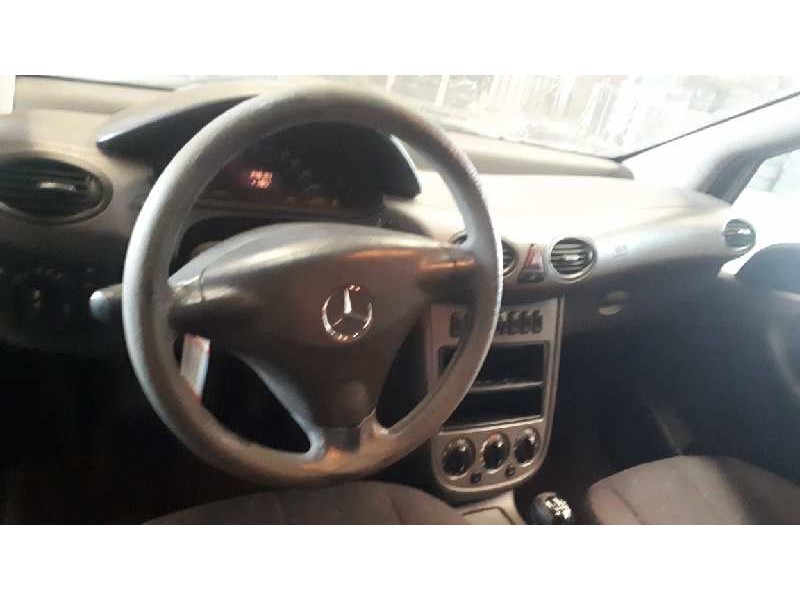 mercedes-benz clase a (w168) del año 2003