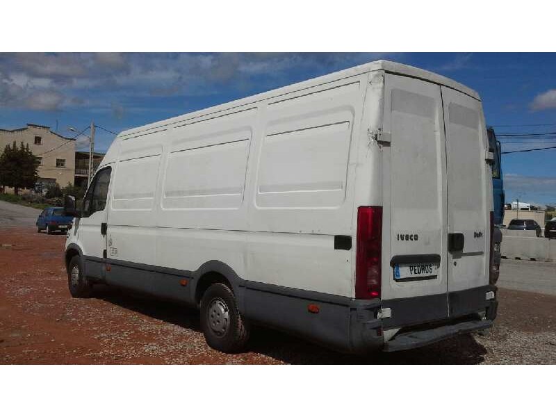 iveco daily caja cerrada (1999 =>) del año 2000