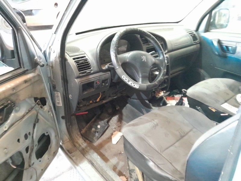 peugeot partner (s1) del año 2001