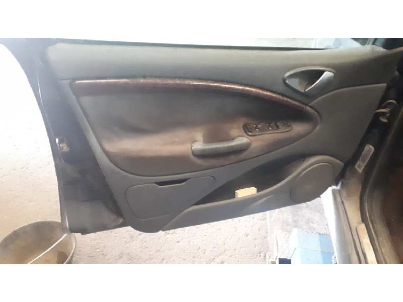 citroën c5 berlina del año 2002