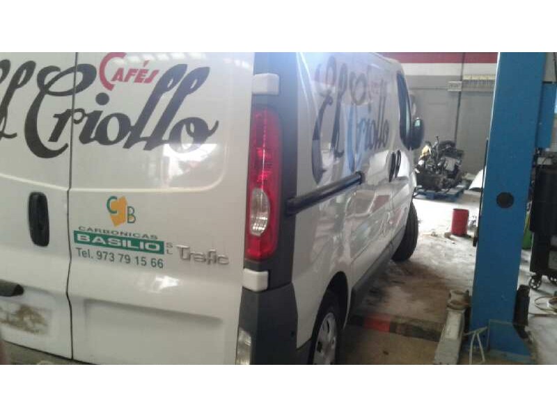 renault trafic combi (ab 4.01) del año 2010
