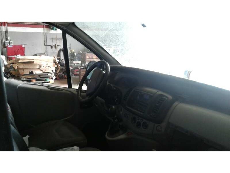 renault trafic combi (ab 4.01) del año 2010