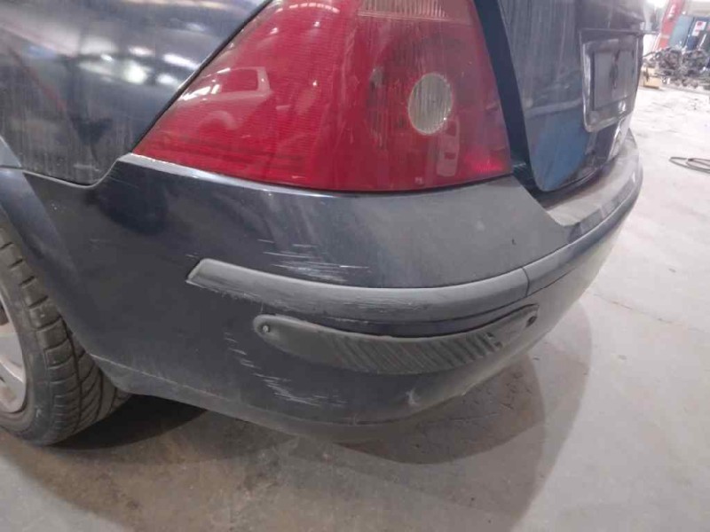 ford mondeo berlina (ge) del año 2002