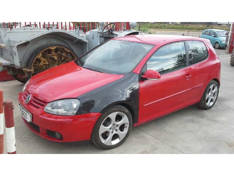 volkswagen golf v berlina (1k1) del año 2006