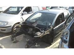 volkswagen golf v berlina (1k1) del año 2004 2