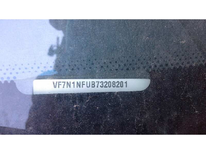 citroën xsara berlina del año 2001