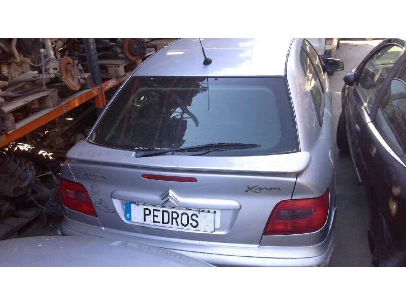 citroën xsara berlina del año 2001