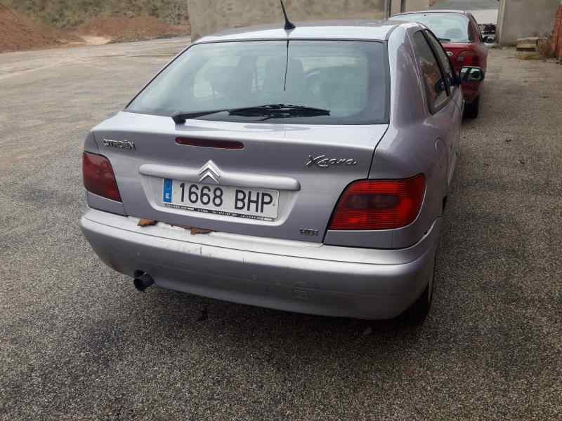 citroën xsara berlina del año 2001