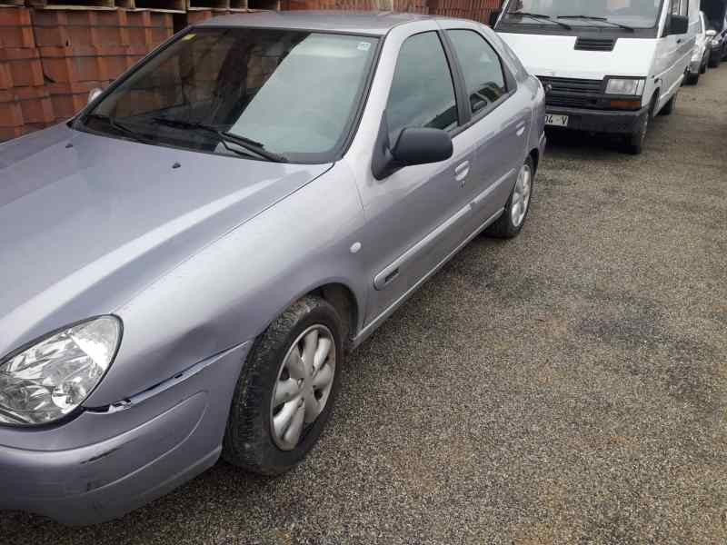 citroën xsara berlina del año 2001