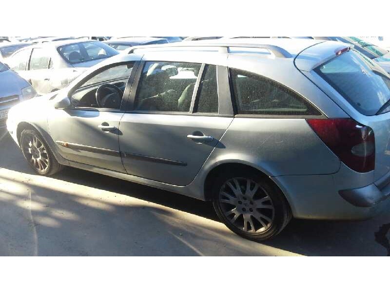 renault laguna ii grandtour (kg0) del año 2001