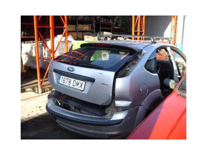 ford focus berlina (cap) del año 2005