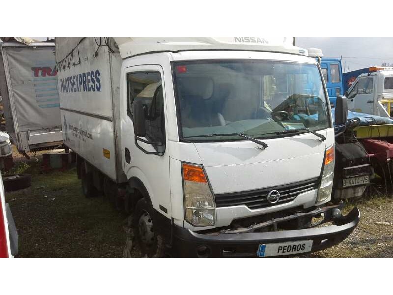 nissan cabstar del año 2008