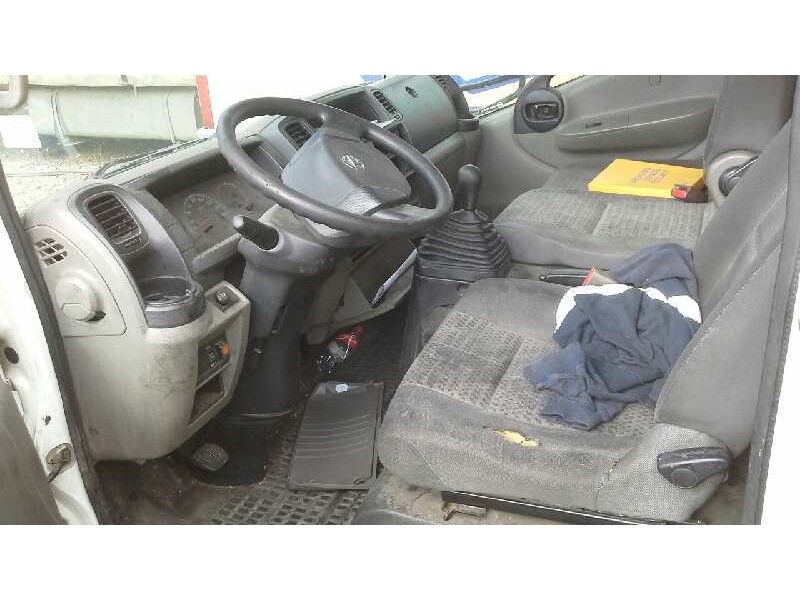 nissan cabstar del año 2008