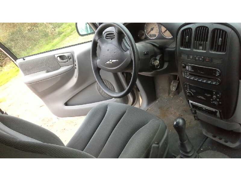 chrysler voyager (rg) del año 2004