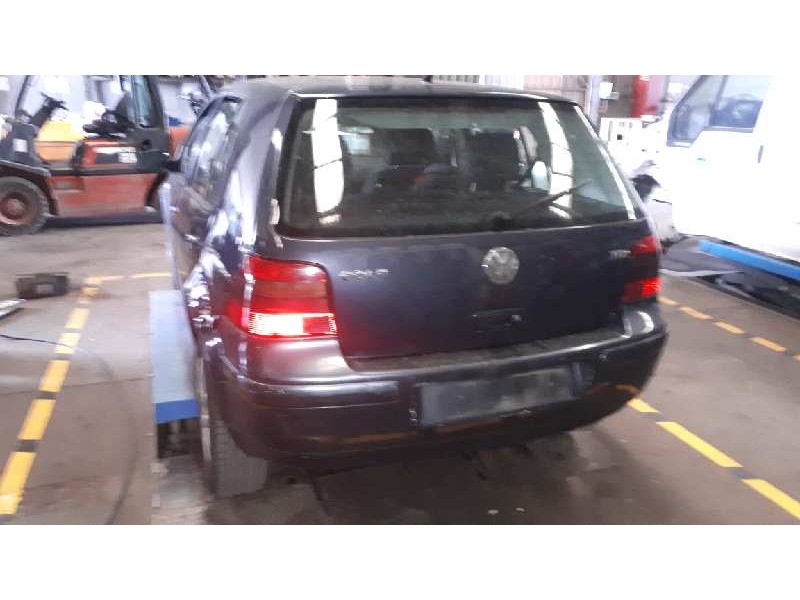 volkswagen golf iv berlina (1j1) del año 2003