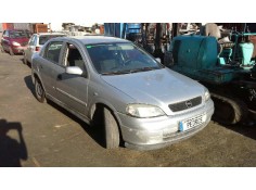 opel astra g berlina del año 2001