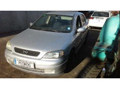 opel astra g berlina del año 2001 2