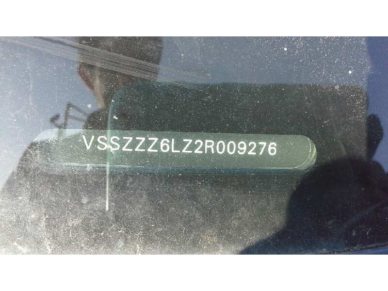 seat ibiza (6l1) del año 2002