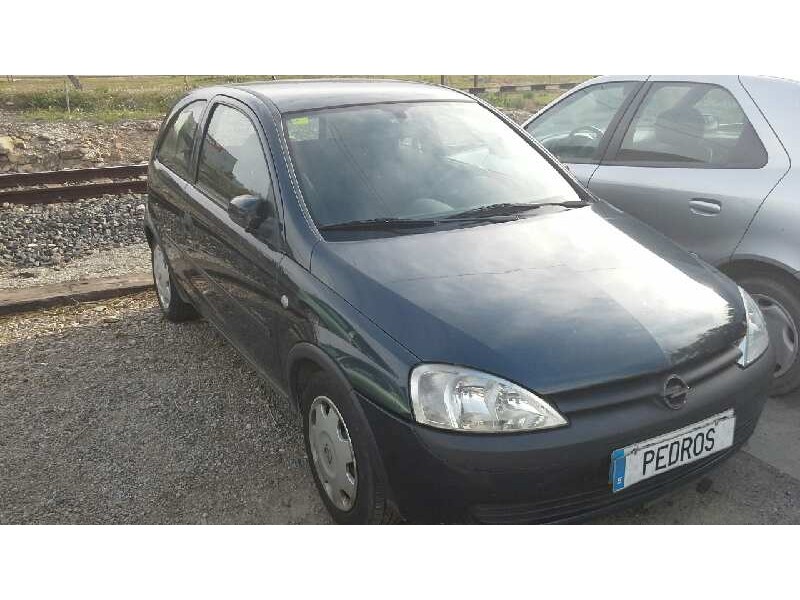 opel corsa c del año 2001