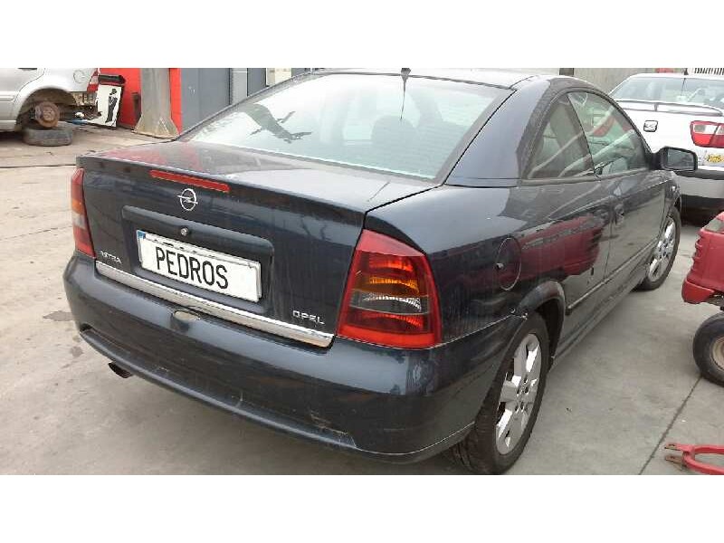 opel astra g coupé del año 2001