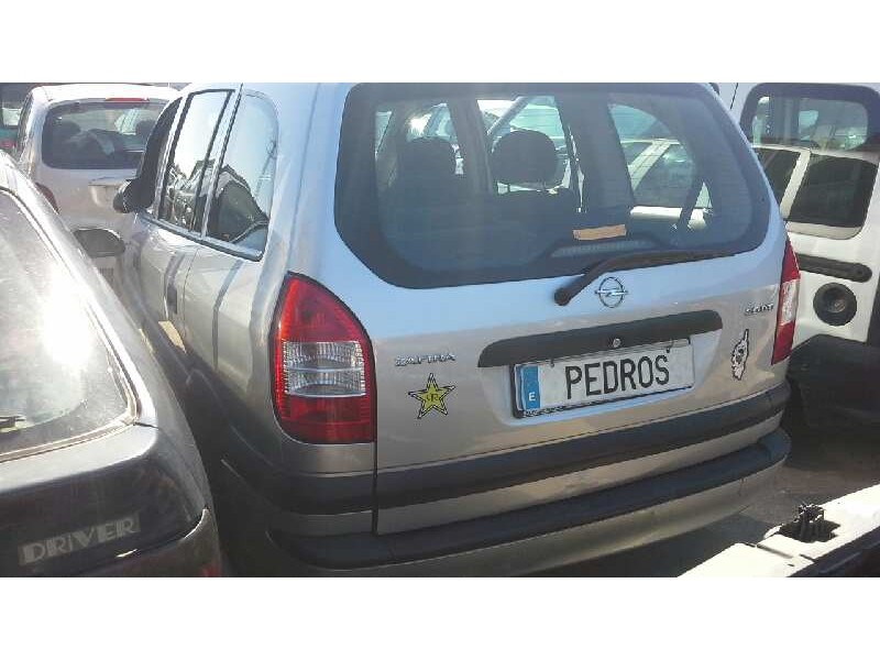 opel zafira a del año 2005