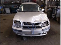 volvo s40 berlina del año 2001