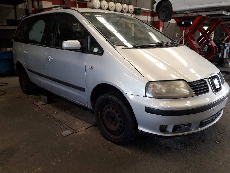 seat alhambra (7v9) del año 2002