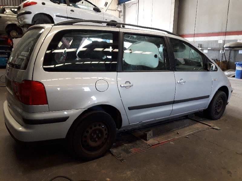 seat alhambra (7v9) del año 2002