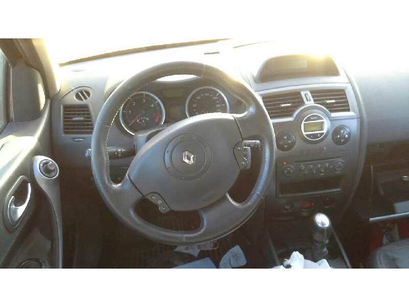 renault megane ii berlina 5p del año 2007