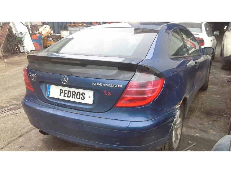 mercedes-benz clase c (w203) sportcoupe del año 2002