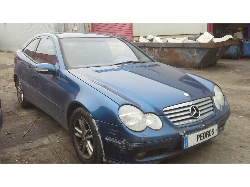 mercedes-benz clase c (w203) sportcoupe del año 2002