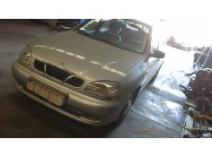 daewoo lanos del año 2002 2
