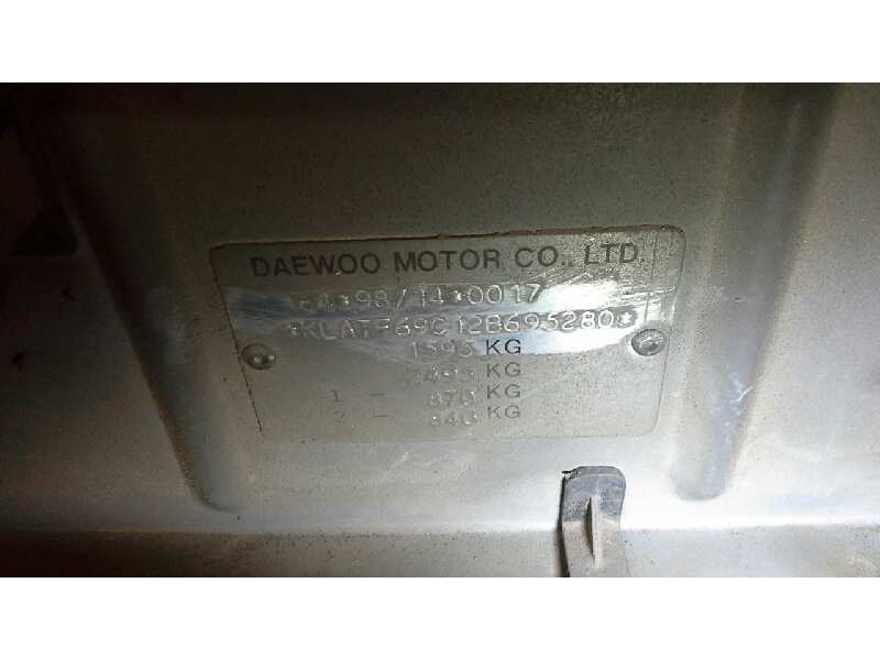 daewoo lanos del año 2002