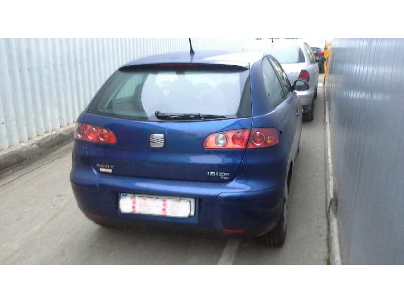 seat ibiza (6l1) del año 2002