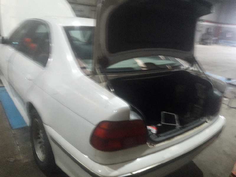 bmw serie 5 berlina (e39) del año 1997