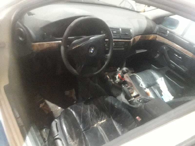 bmw serie 5 berlina (e39) del año 1997
