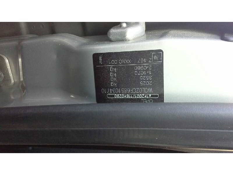 opel vectra c berlina del año 2005