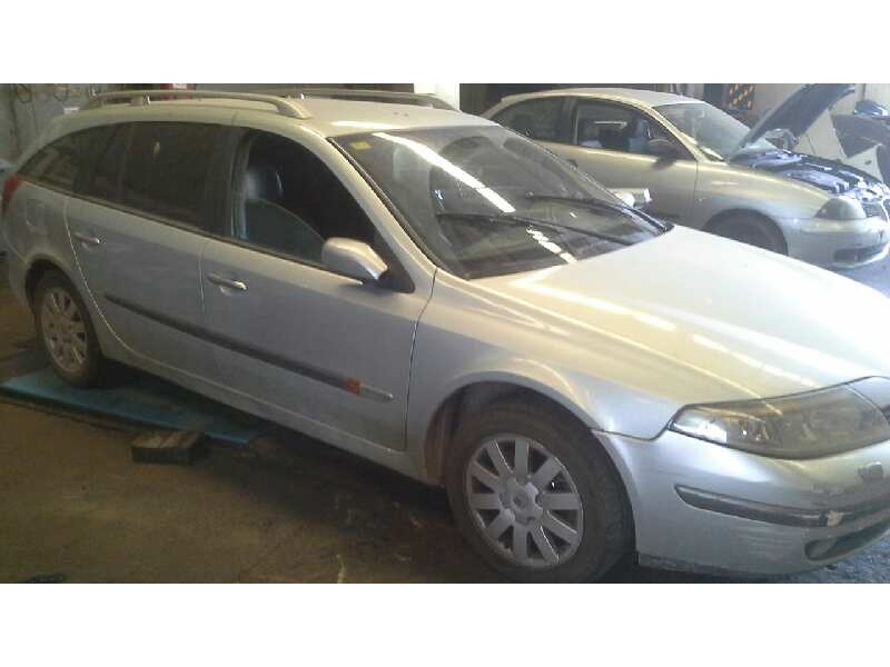 renault laguna ii grandtour (kg0) del año 2004