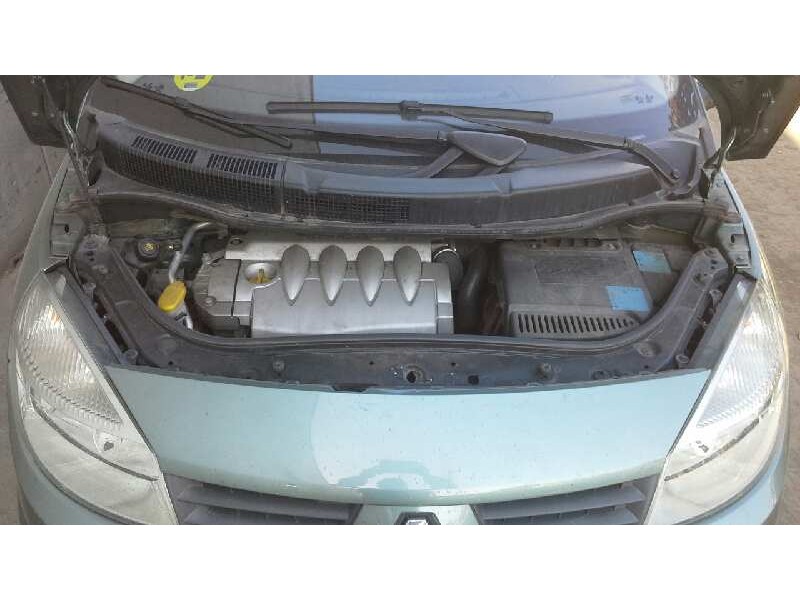 renault scenic ii del año 2003