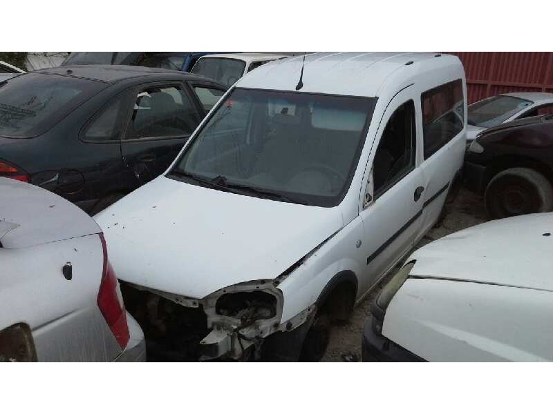 opel combo (corsa c) del año 2004