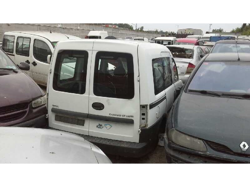 opel combo (corsa c) del año 2004