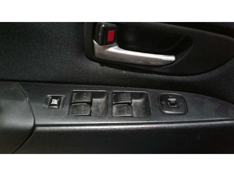 mazda 3 berlina (bk) del año 2005