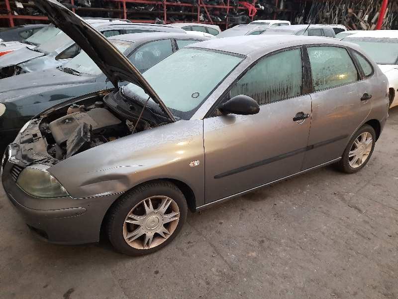seat ibiza (6l1) del año 2005