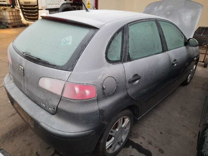 seat ibiza (6l1) del año 2005