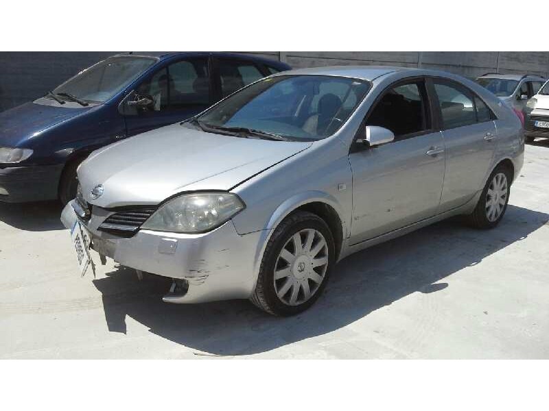 nissan primera berlina (p12) del año 2002