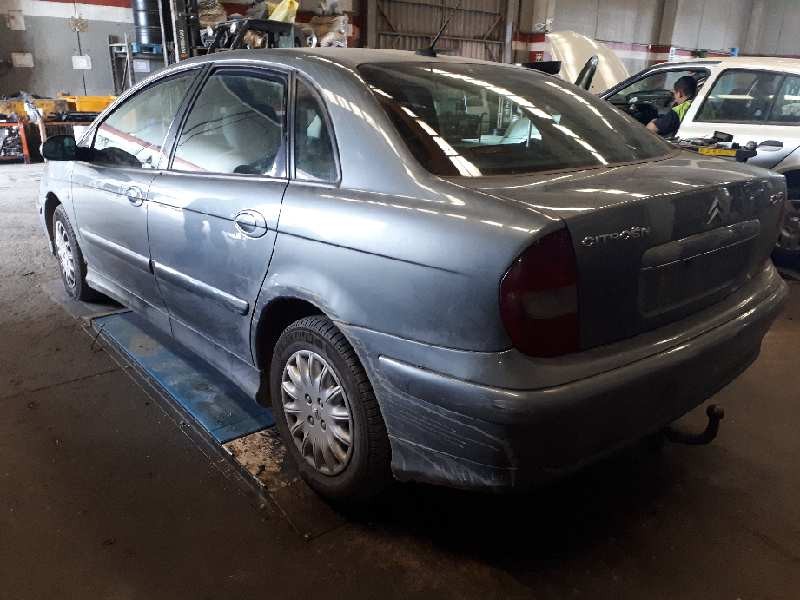 citroën c5 berlina del año 2001
