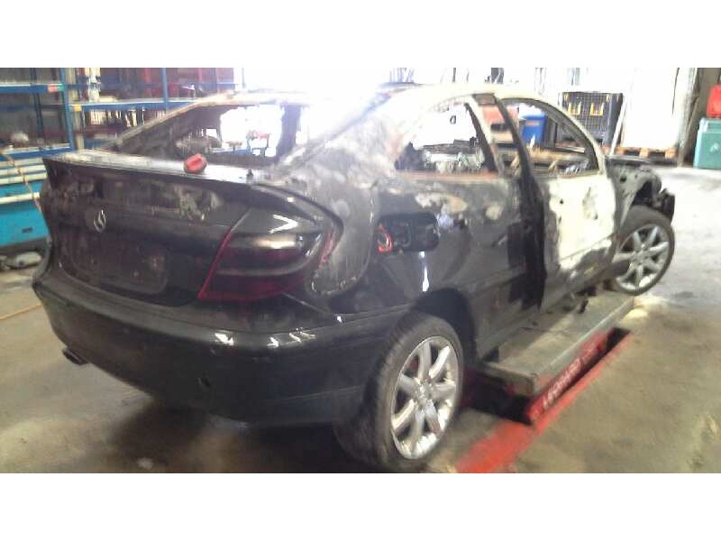 mercedes-benz clase c (w203) sportcoupe del año 2006