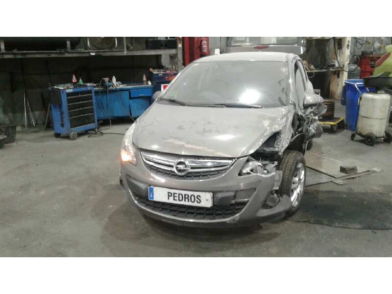 opel corsa d del año 2012